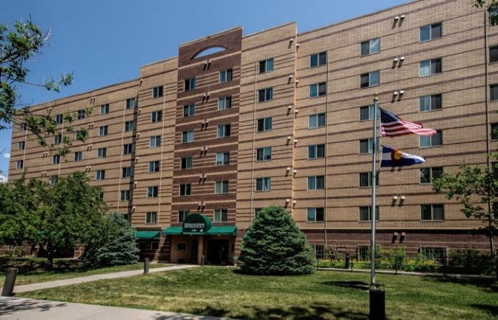 Higgins Plaza 1380 Detroit St Denver 80206